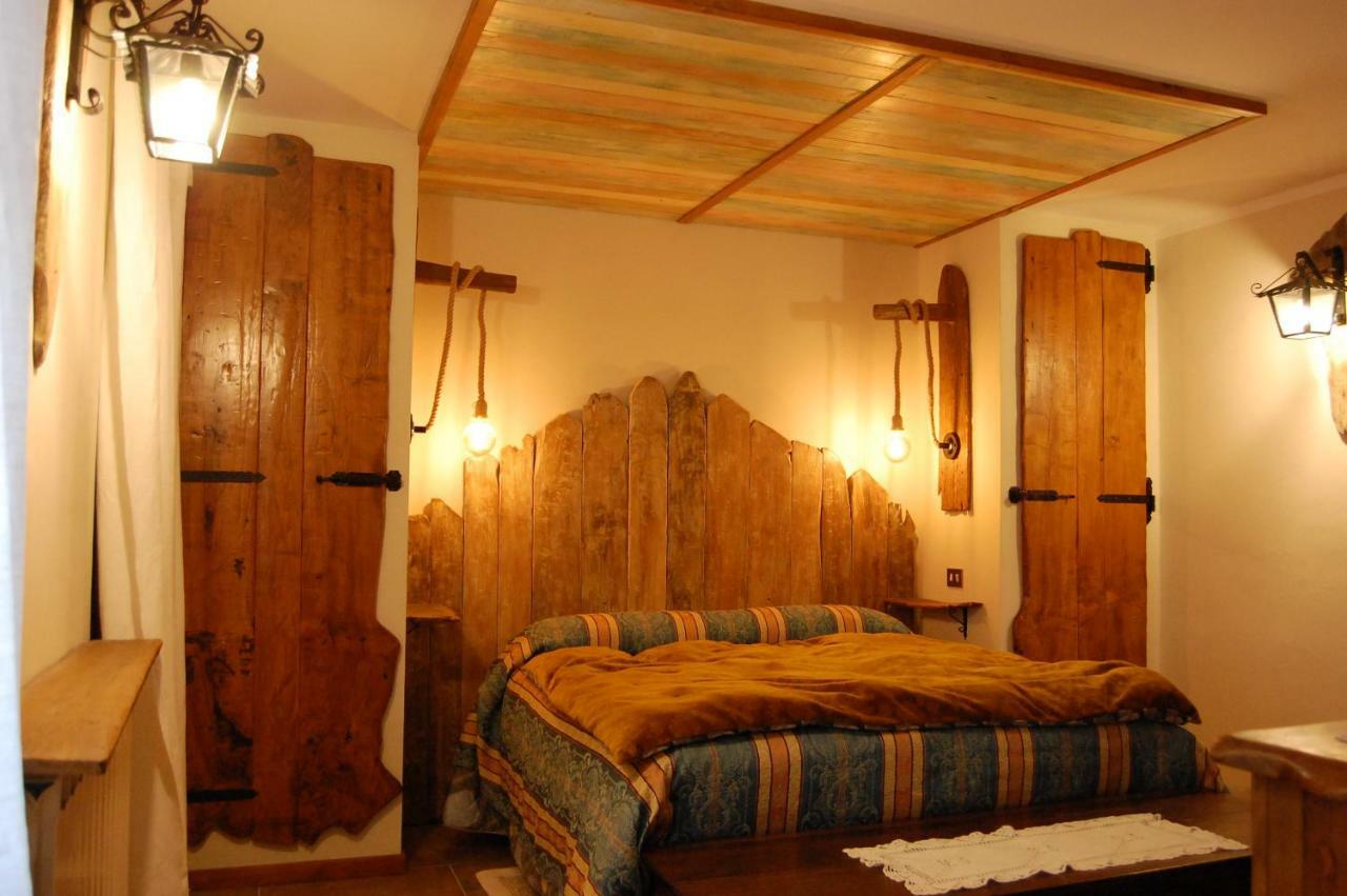 Agriturismo Countryhouse Le Giare Губбио Экстерьер фото