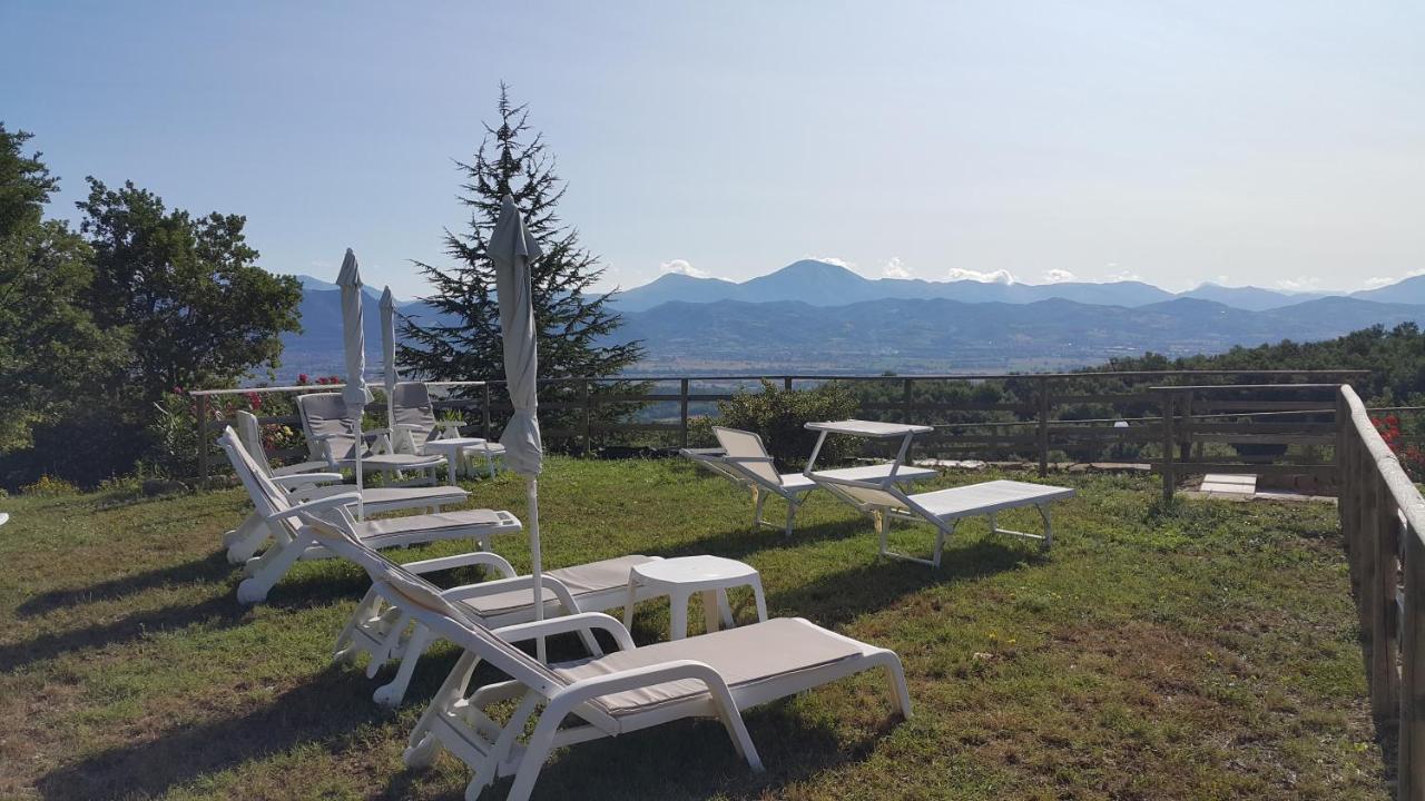 Agriturismo Countryhouse Le Giare Губбио Экстерьер фото